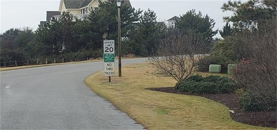 The speed limit in the Village has been changed on all Town streets. This area includes Baymeadow, Seachase and Links. The speed limit has been reduced from 25 to 20 so please be mindful while driving through this area.